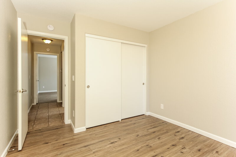 1,970/Mo, 13331 W Boca Raton Rd Surprise, AZ 85379 Bedroom View 4