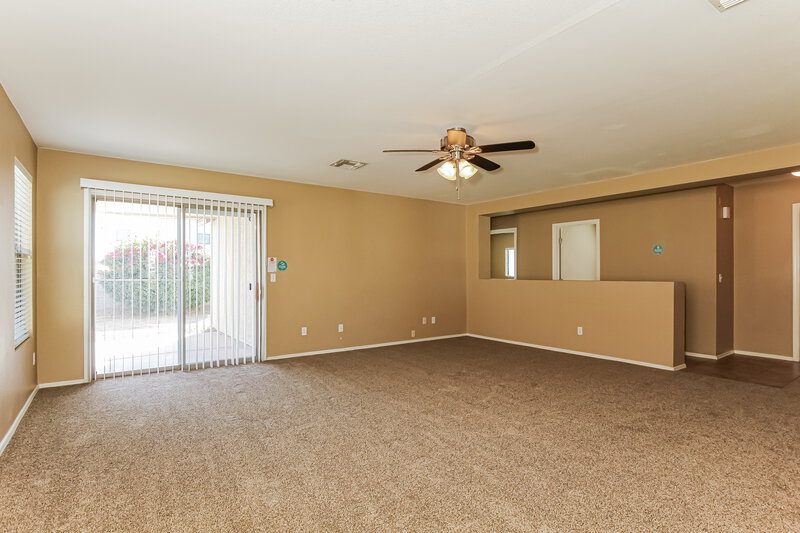 1,890/Mo, 11529 W Charter Oak Rd El Mirage, AZ 85335 Living Room View