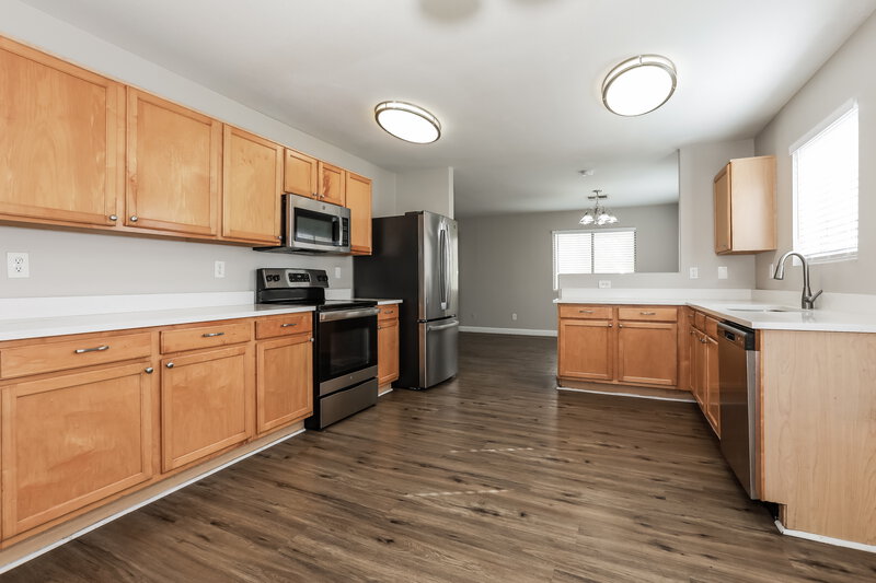 1,875/Mo, 1071 E Desert Moon Trl San Tan Valley, AZ 85143 Kitchen View 2