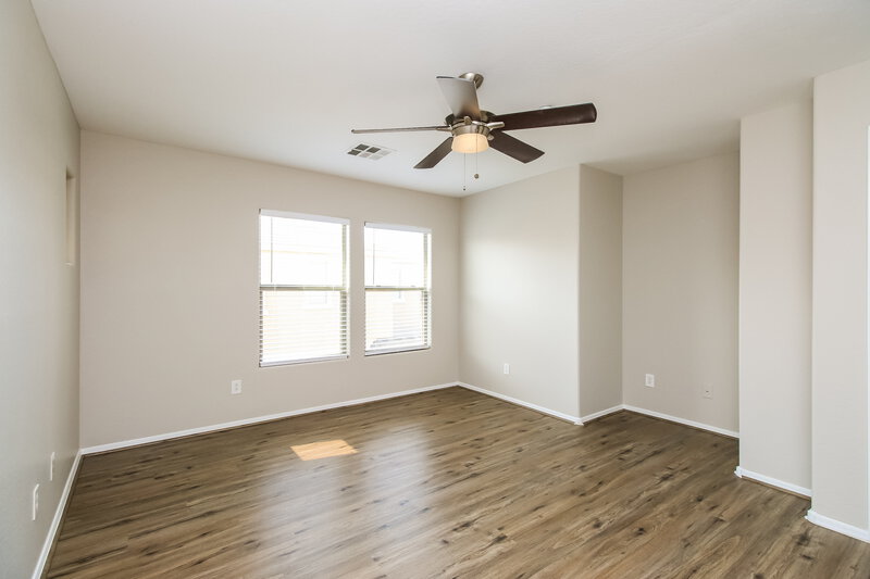 2,240/Mo, 3344 E Franklin Ave Gilbert, AZ 85295 Main Bedroom View