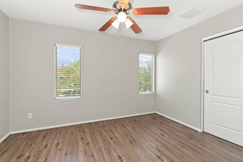 2,305/Mo, 3344 E Franklin Ave Gilbert, AZ 85295 Bedroom View 2