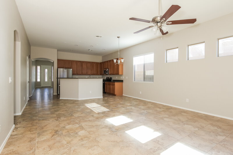 2,445/Mo, 22110 N 104th Ln Peoria, AZ 85383 Living Room View