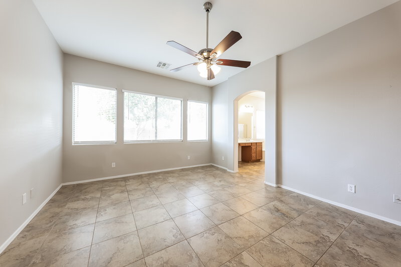 2,375/Mo, 22110 N 104th Ln Peoria, AZ 85383 Main Bedroom View