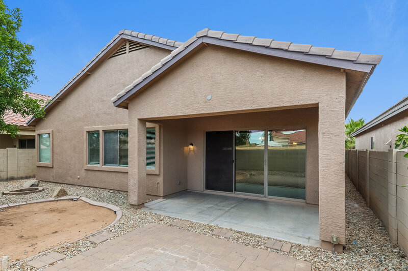 2,375/Mo, 22110 N 104th Ln Peoria, AZ 85383 Rear View