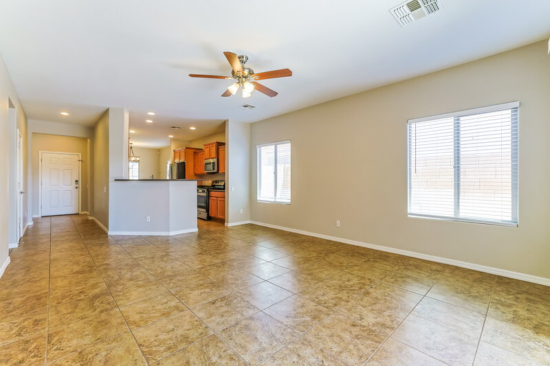 2,330/Mo, 11051 E Serafina Ave Mesa, AZ 85212 Living Room View 2