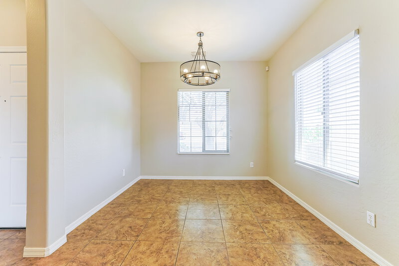 2,330/Mo, 11051 E Serafina Ave Mesa, AZ 85212 Dining Room View