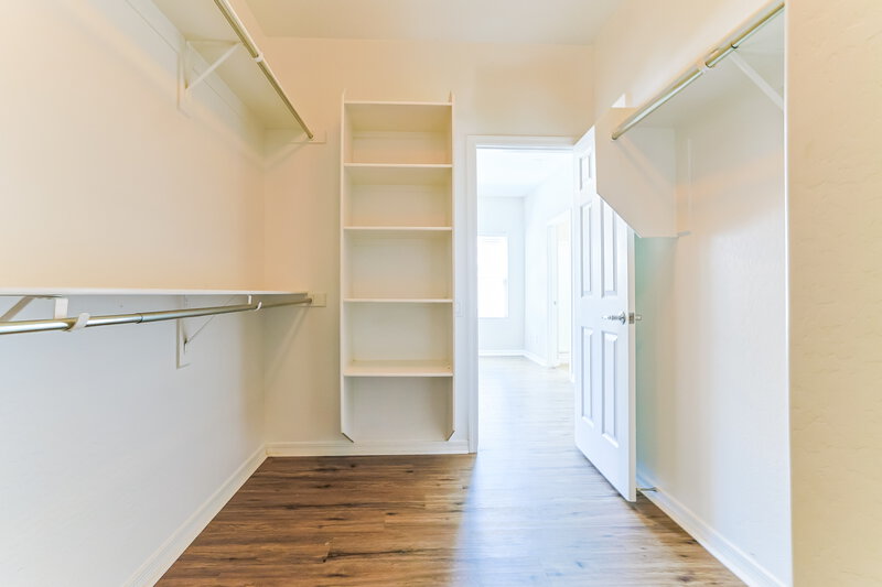 2,330/Mo, 11051 E Serafina Ave Mesa, AZ 85212 Walk In Closet View