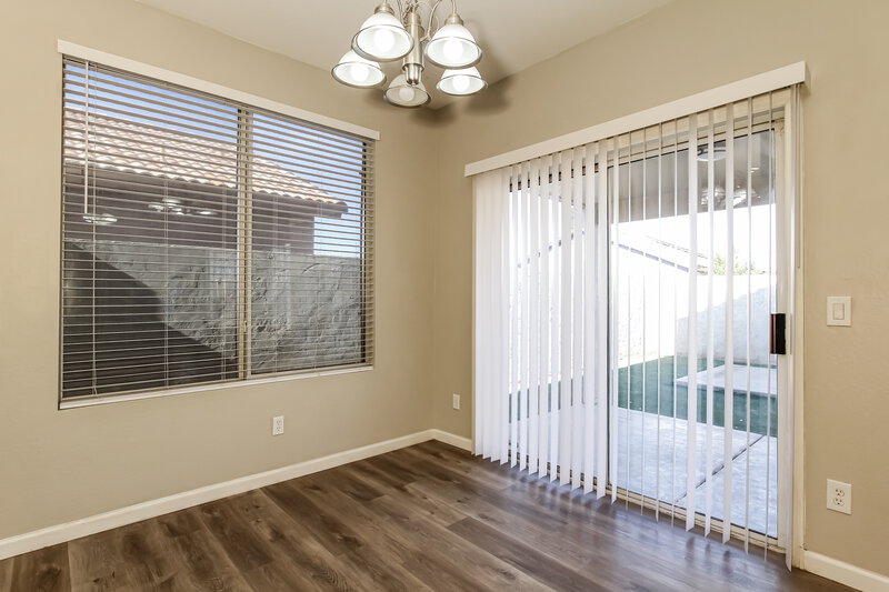 3,080/Mo, 16615 N 19th Street Phoenix, AZ 85022 Dining Room View