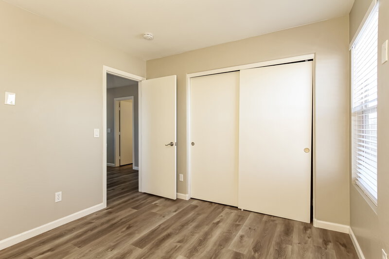 3,080/Mo, 16615 N 19th Street Phoenix, AZ 85022 Bedroom View 4