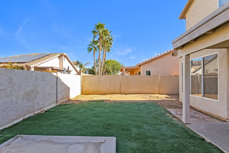 3,080/Mo, 16615 N 19th Street Phoenix, AZ 85022 Rear View