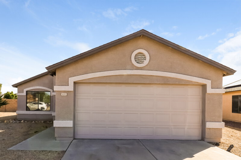 1,865/Mo, 8501 W Pierson St Phoenix, AZ 85037 External View