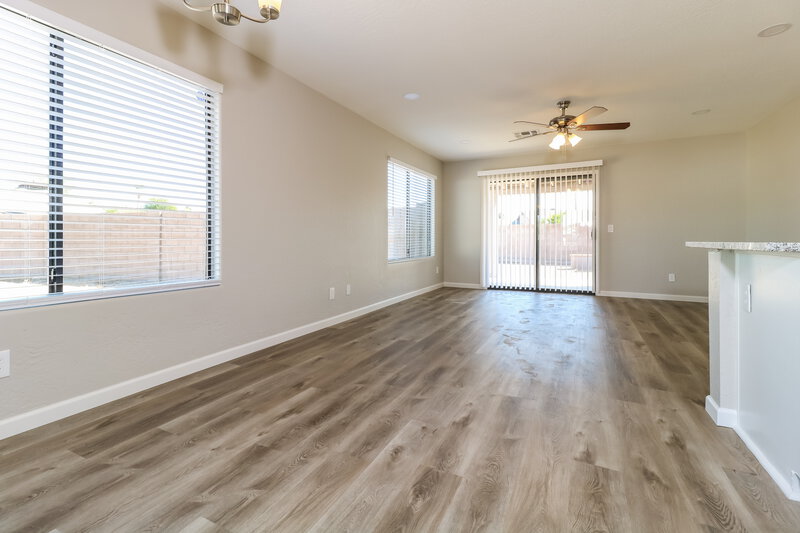 1,865/Mo, 8501 W Pierson St Phoenix, AZ 85037 Dining Room View