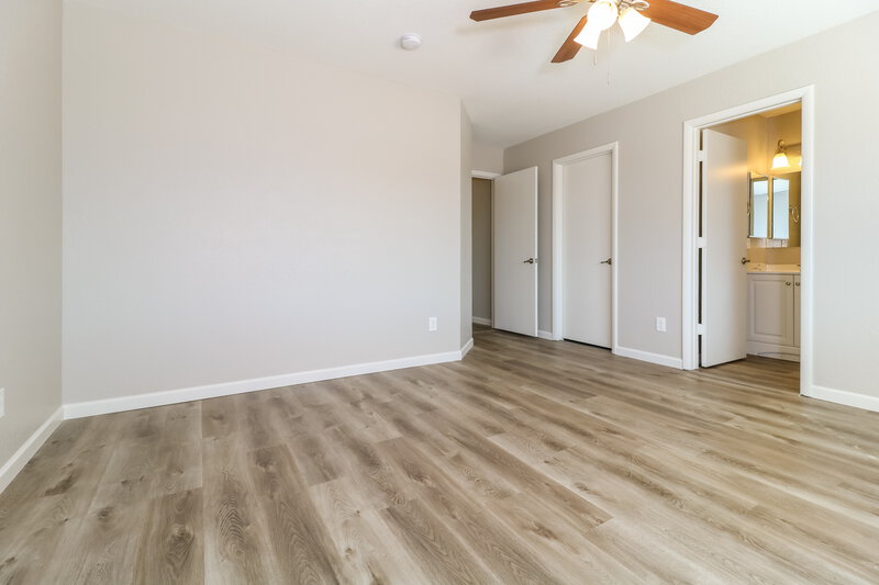 1,865/Mo, 8501 W Pierson St Phoenix, AZ 85037 Main Bedroom View 2