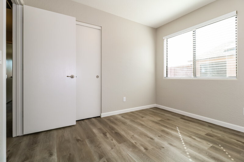 1,865/Mo, 8501 W Pierson St Phoenix, AZ 85037 Bedroom View