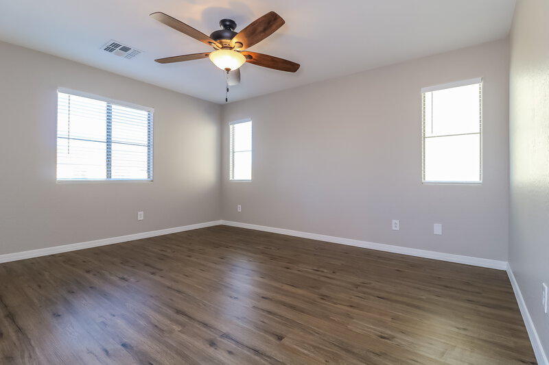 1,975/Mo, 14107 W Country Gables Dr Surprise, AZ 85379 Main Bedroom View