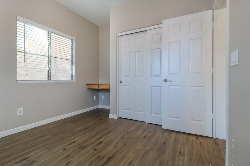1,975/Mo, 14107 W Country Gables Dr Surprise, AZ 85379 Bedroom View
