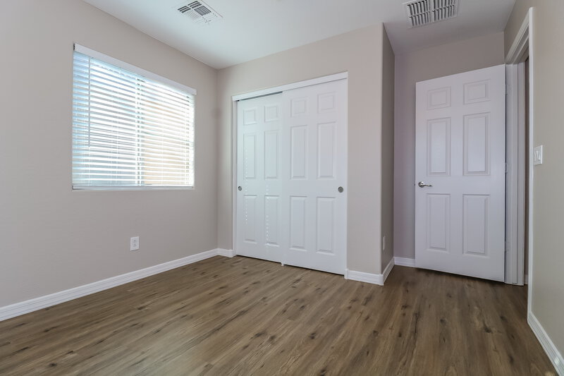 1,975/Mo, 14107 W Country Gables Dr Surprise, AZ 85379 Bedroom View 3