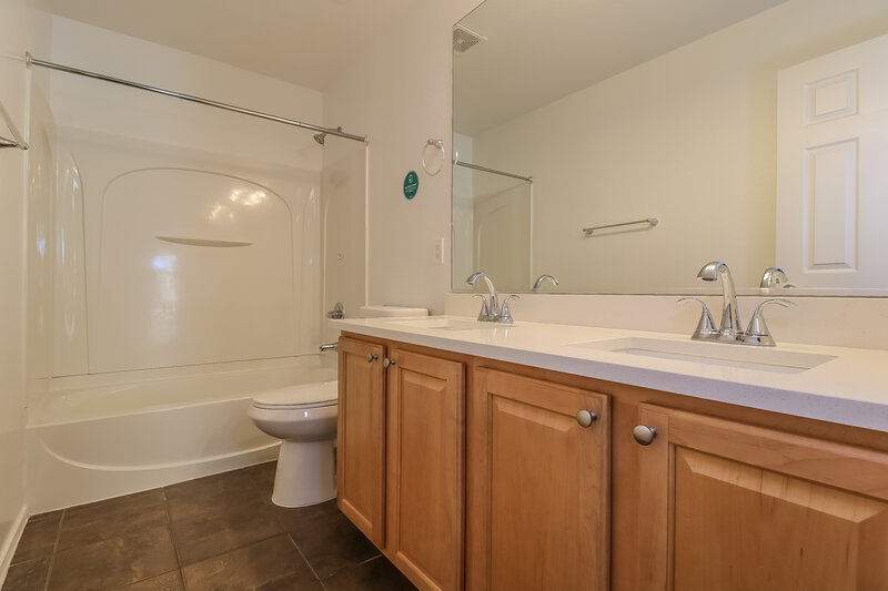 1,975/Mo, 14107 W Country Gables Dr Surprise, AZ 85379 Bathroom View 2