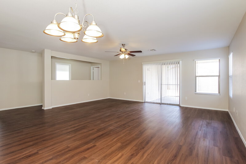 2,170/Mo, 660 S Concord St Gilbert, AZ 85296 Dining Room View