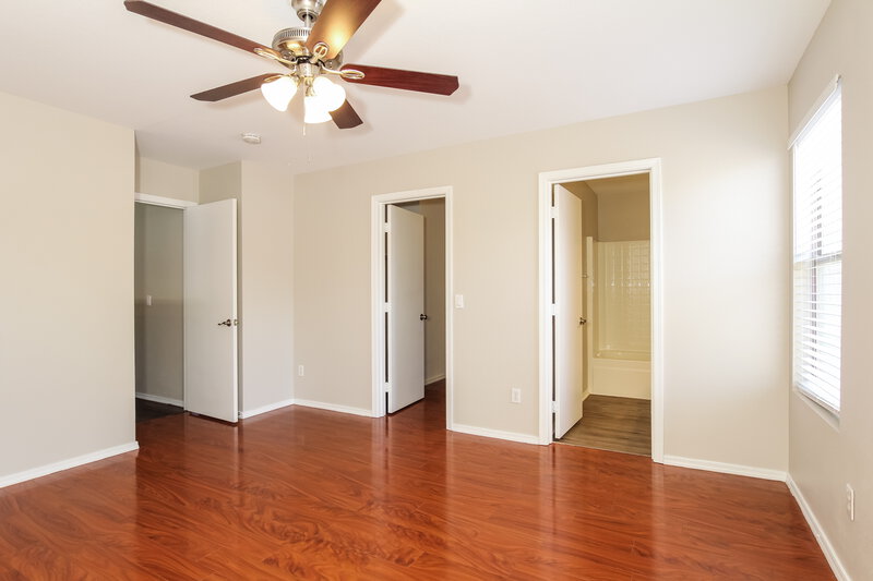 2,170/Mo, 660 S Concord St Gilbert, AZ 85296 Main Bedroom View 2