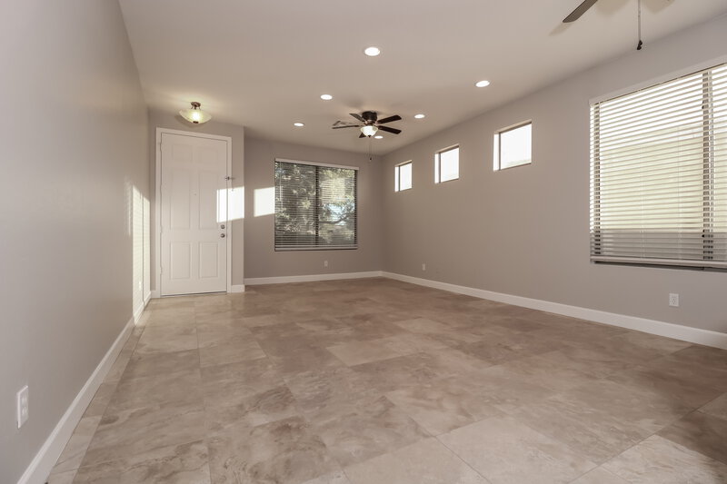 2,285/Mo, 10431 S 175th Ave Goodyear, AZ 85338 Living Room View 3