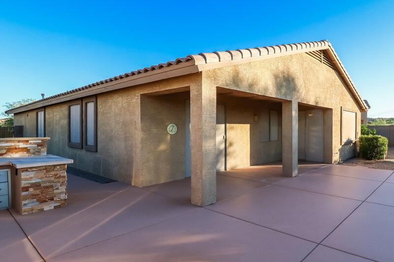 2,285/Mo, 10431 S 175th Ave Goodyear, AZ 85338 Rear View