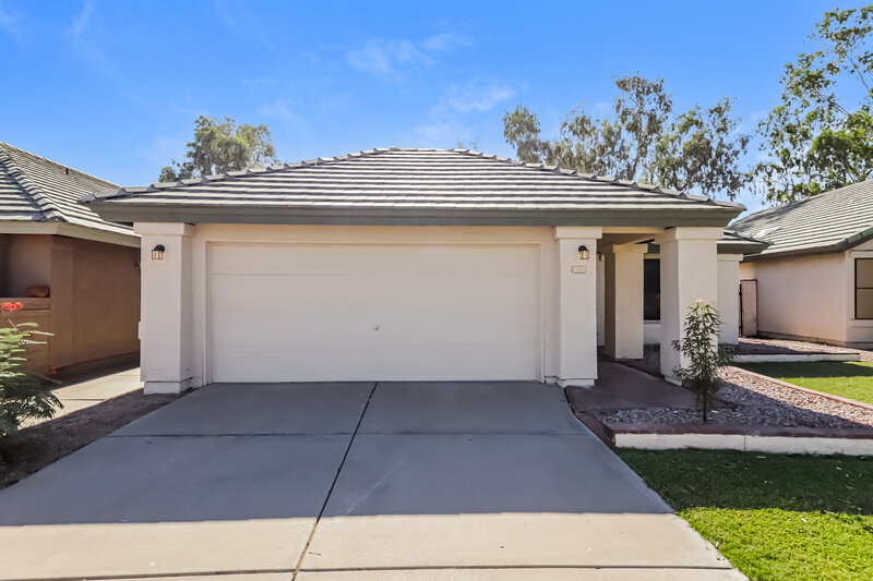 2,215/Mo, 7535 W Sequoia Dr Glendale, AZ 85308 External View