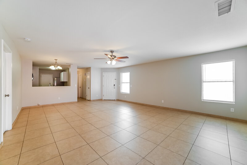 1,965/Mo, 13766 W Elm St Surprise, AZ 85374 Living Room View