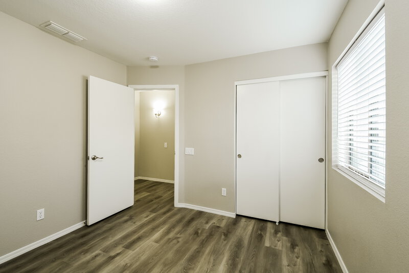 2,545/Mo, 19819 N 34th Place Phoenix, AZ 85050 Bedroom View