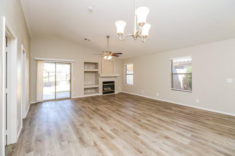 2,175/Mo, 9350 E Nopal Ave Mesa, AZ 85209 Living Room View