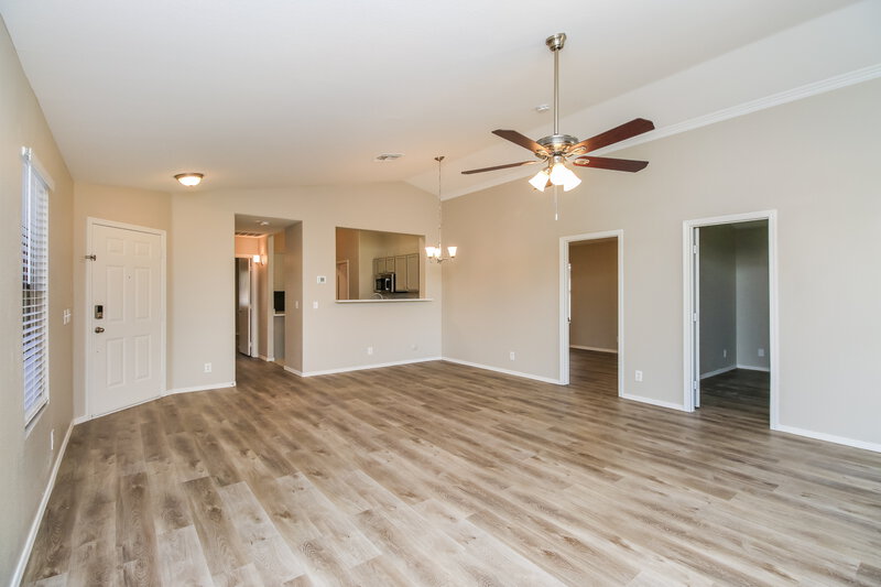 2,175/Mo, 9350 E Nopal Ave Mesa, AZ 85209 Living Room View 3