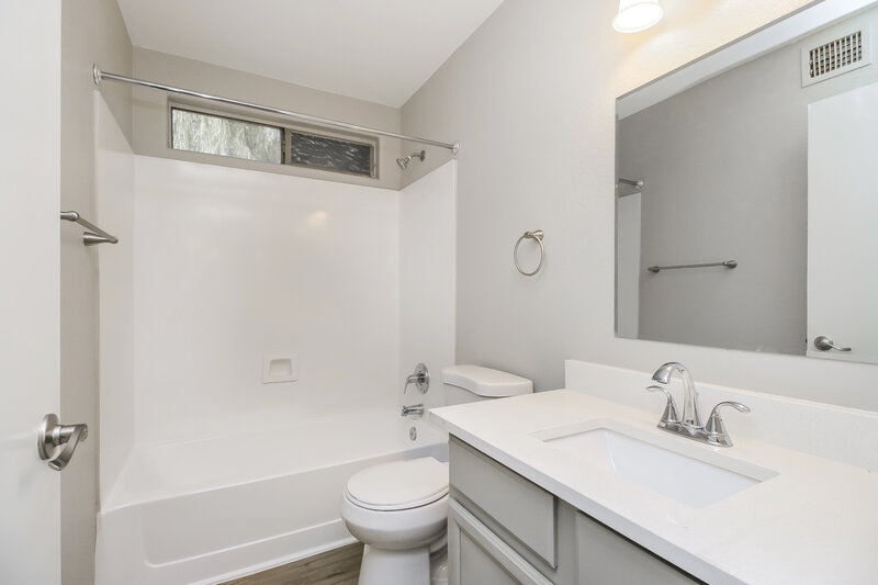 2,420/Mo, 1766 E Del Rio St Gilbert, AZ 85295 Bathroom View