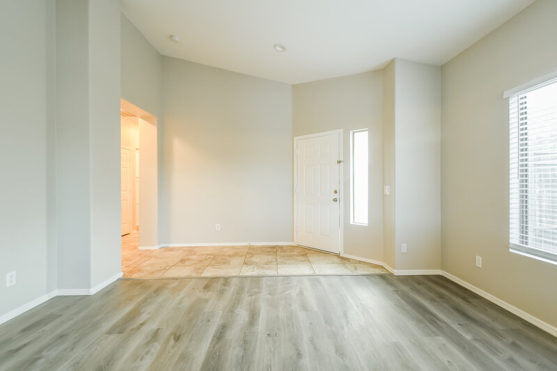 2,275/Mo, 40508 N Territory Trl Anthem, AZ 85086 Living Room View