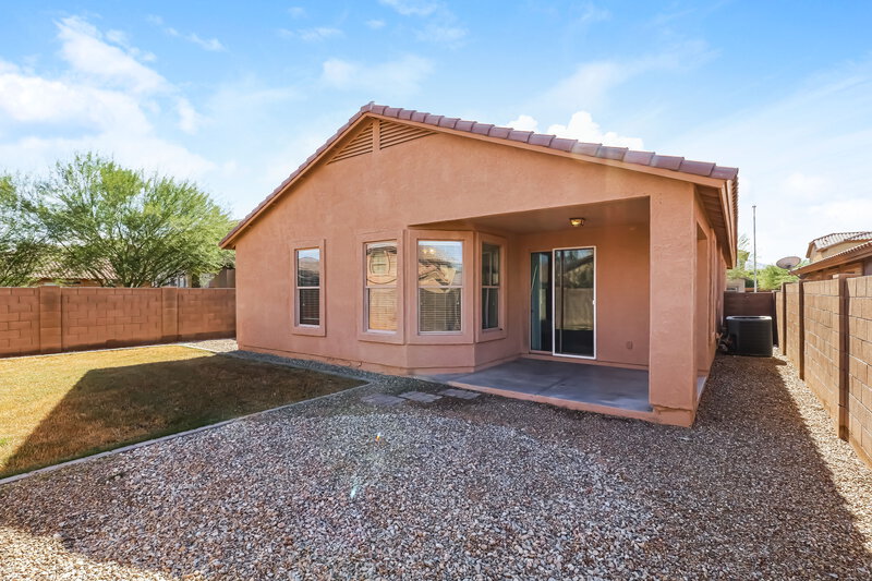 2,200/Mo, 3324 W Apollo Rd Phoenix, AZ 85041 Rear View