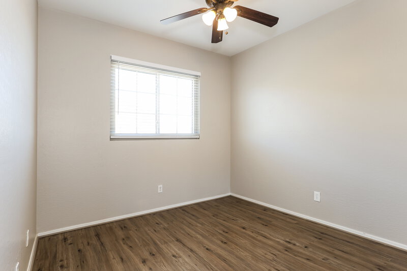 2,095/Mo, 16806 S Magenta Rd Phoenix, AZ 85048 Bedroom View
