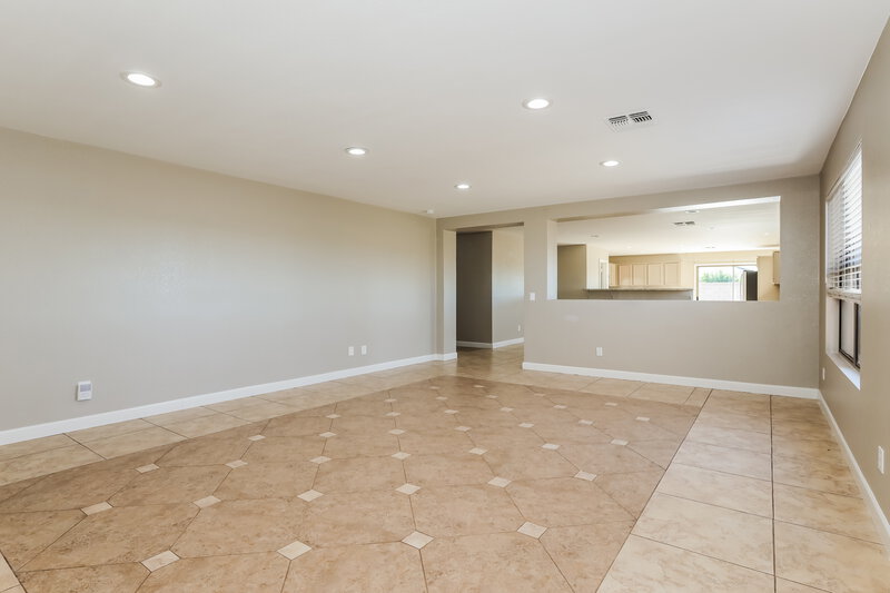 1,800/Mo, 11545 W Scotts Dr El Mirage, AZ 85335 Living Room View 2