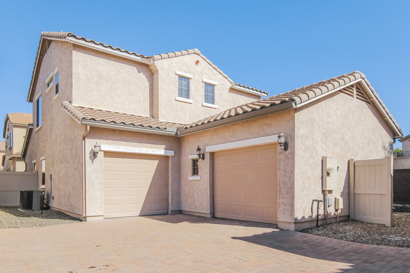 3,490/Mo, 26681 N Babbling Brook Dr Phoenix, AZ 85083 Rear View 2