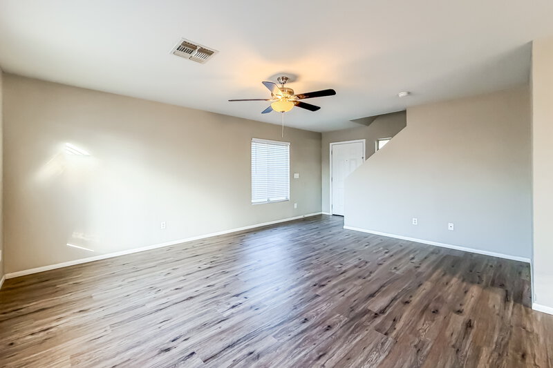 2,120/Mo, 10907 E Arcadia Ave Mesa, AZ 85208 Living Room View