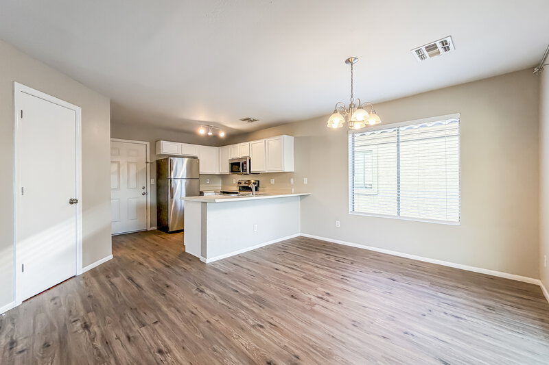 2,120/Mo, 10907 E Arcadia Ave Mesa, AZ 85208 Dining Room View