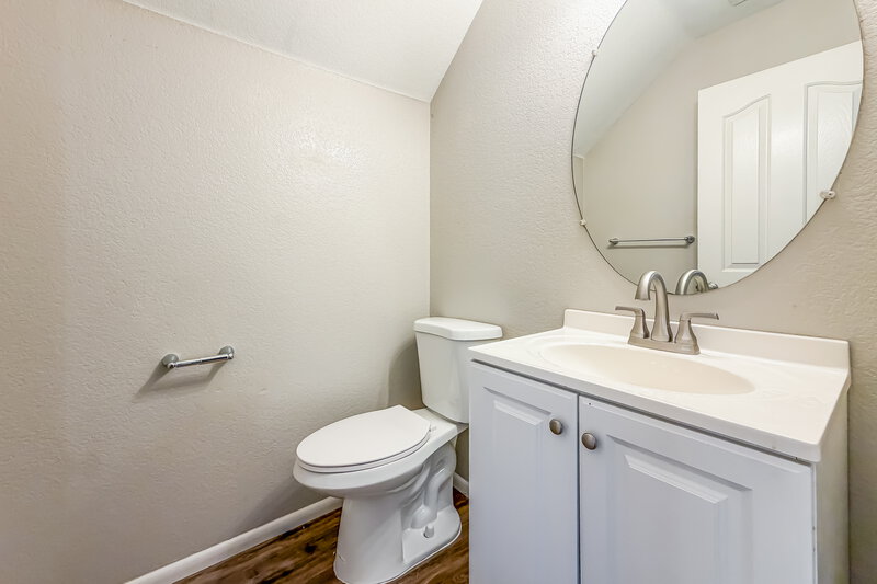 2,120/Mo, 10907 E Arcadia Ave Mesa, AZ 85208 Bathroom View
