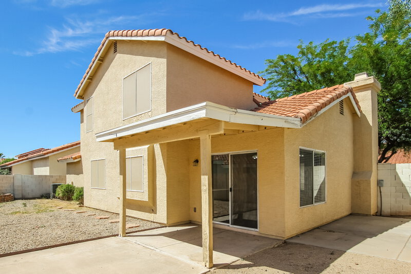 2,190/Mo, 7045 N 28th Ave Phoenix, AZ 85051 Rear View 2