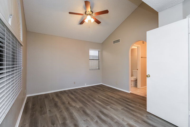 2,375/Mo, 1041 E Sunburst Ln Tempe, AZ 85284 Main Bedroom View