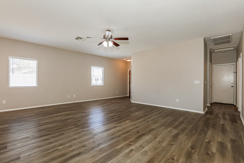 1,860/Mo, 1733 E Silversmith Trl San Tan Valley, AZ 85143 Living Room View 3