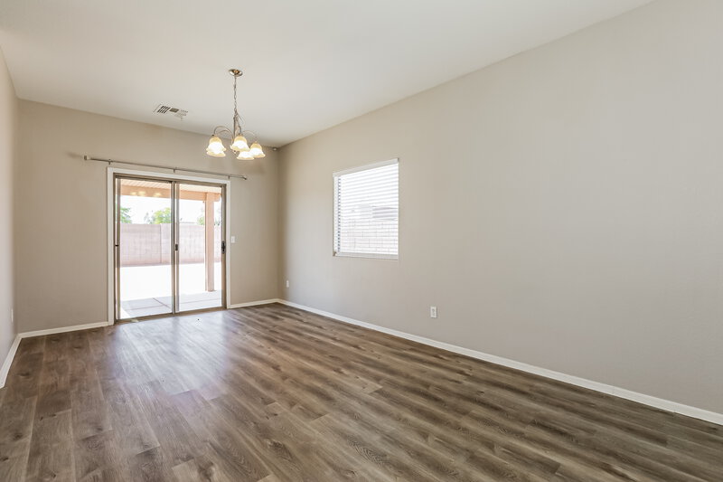 1,860/Mo, 1733 E Silversmith Trl San Tan Valley, AZ 85143 Dining Room View