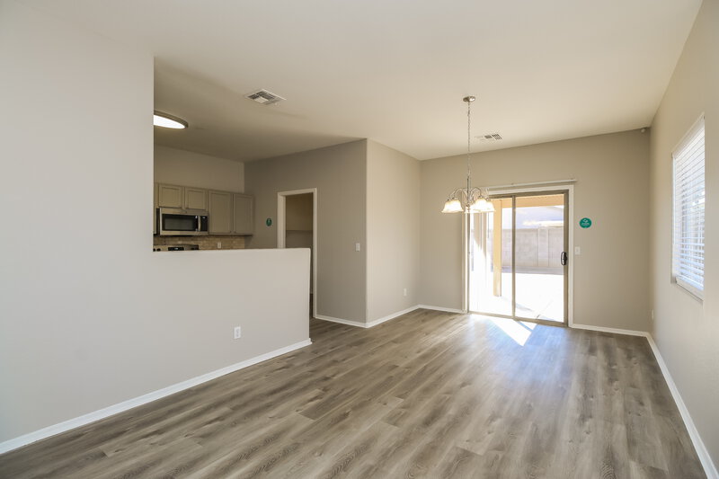 2,000/Mo, 1733 E Silversmith Trl San Tan Valley, AZ 85143 Misc View 5