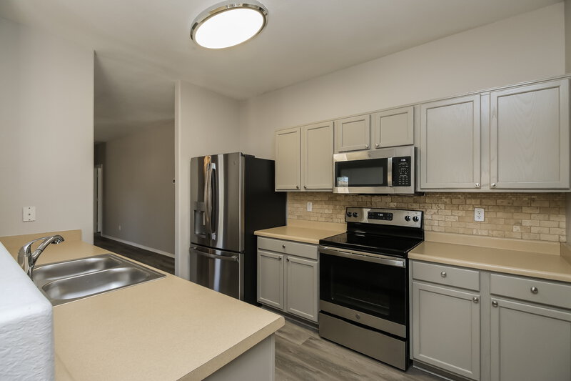 2,000/Mo, 1733 E Silversmith Trl San Tan Valley, AZ 85143 Misc View 6