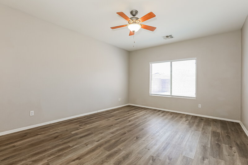 1,860/Mo, 1733 E Silversmith Trl San Tan Valley, AZ 85143 Main Bedroom View