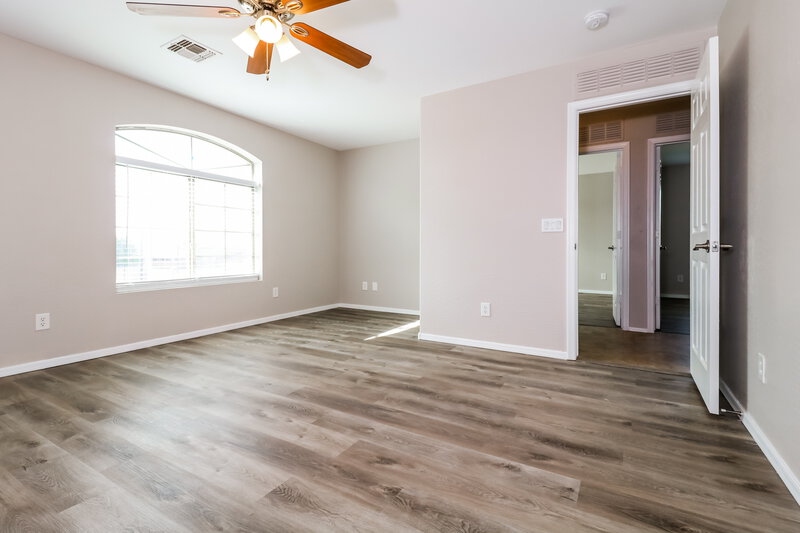 2,165/Mo, 21790 W Ashleigh Marie Dr Buckeye, AZ 85326 Main Bedroom View