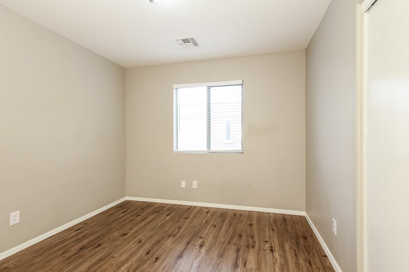 2,090/Mo, 7225 S 37th Gln Phoenix, AZ 85041 Misc View 13