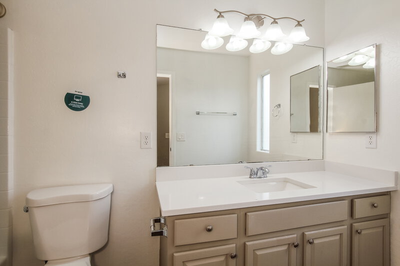 2,090/Mo, 7225 S 37th Gln Phoenix, AZ 85041 Misc View 15